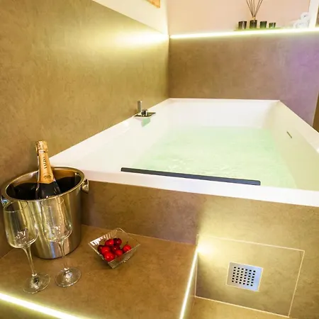 Etnic فندق مبيت وإفطار مونوبولي