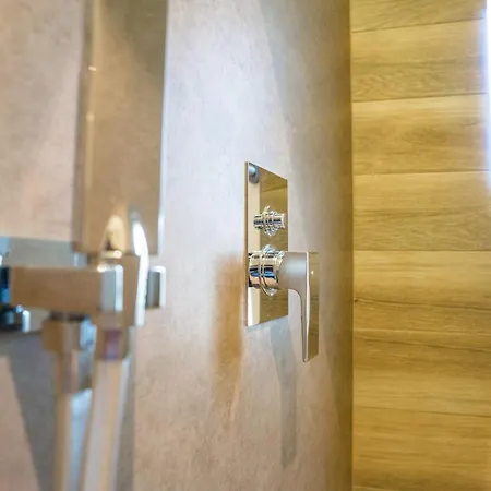 فندق مبيت وإفطار Etnic 4*