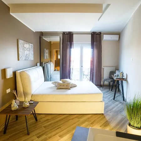 فندق مبيت وإفطار Etnic مونوبولي