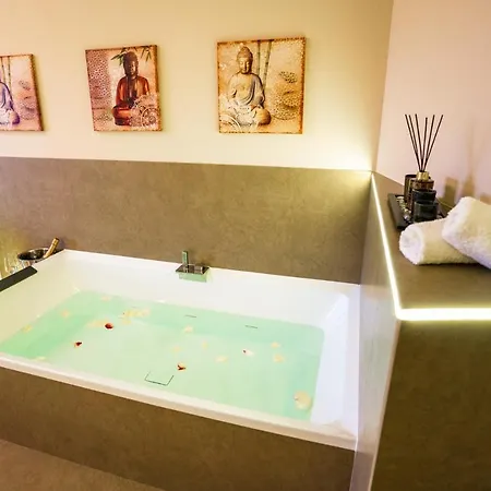 Etnic فندق مبيت وإفطار 4*