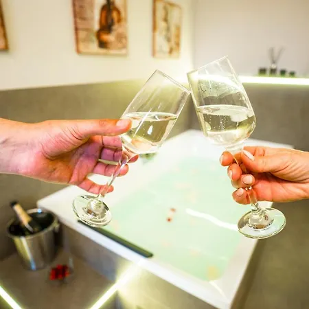 فندق مبيت وإفطار Etnic 4*